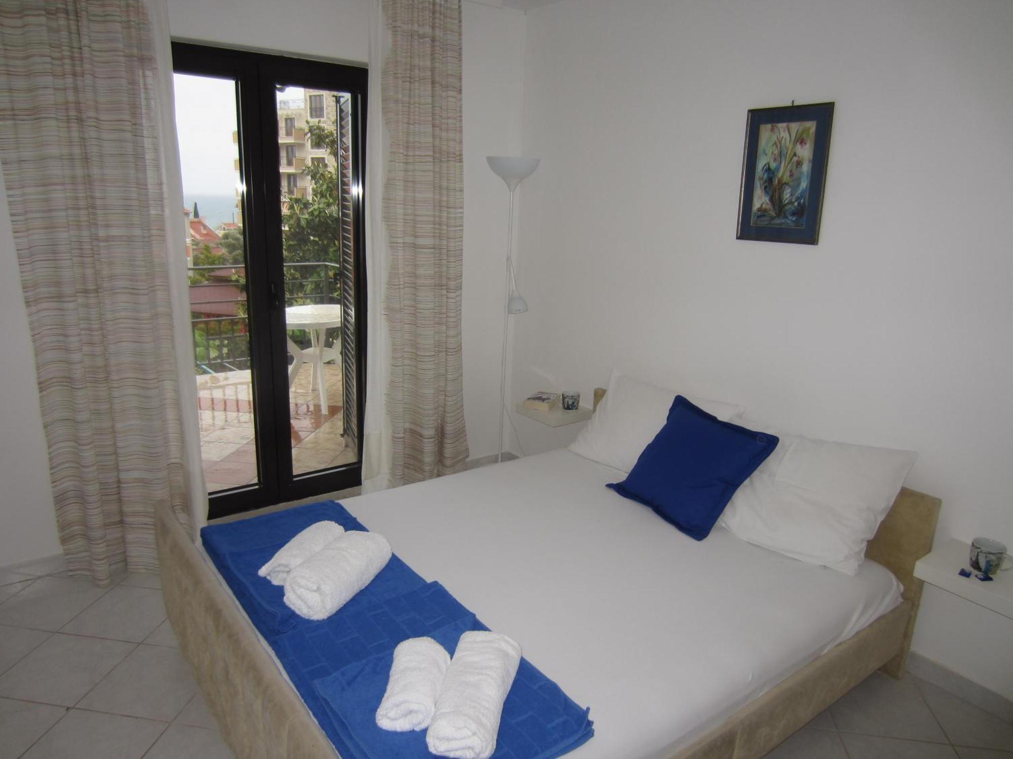 Apartments Minja Nerin Petrovac Exterior photo