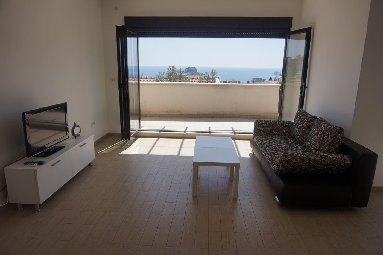 Apartments Minja Nerin Petrovac Exterior photo